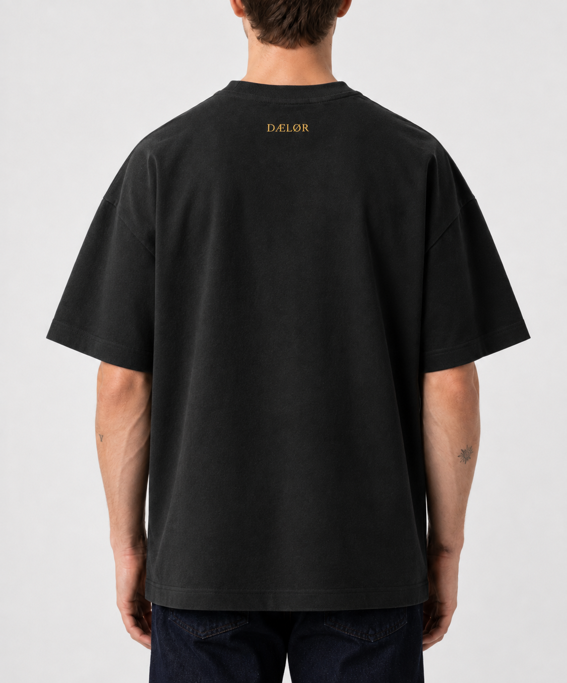 Signature Tee LIMITED EDITION